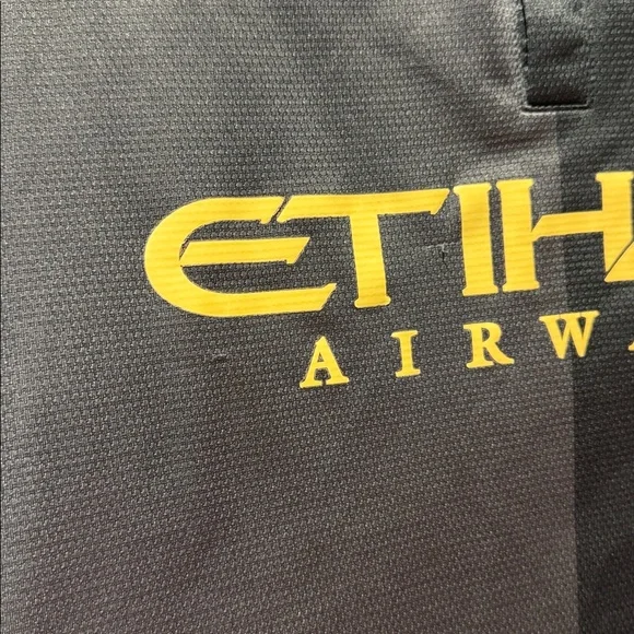 Nike Black Jersey with Gold Details - Picture 2 of 3